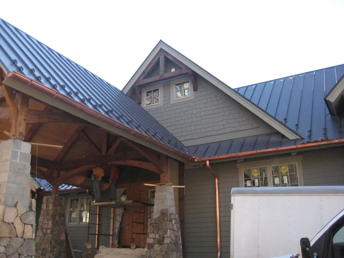 Craftsman Roofing team delivering quality roofing work in Diboll